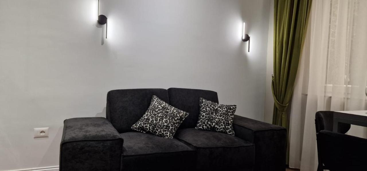 Heart Of Tirana Apartment 외부 사진