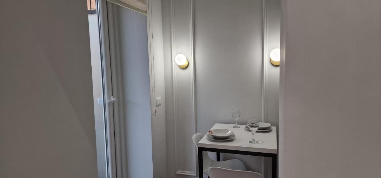 Heart Of Tirana Apartment 외부 사진